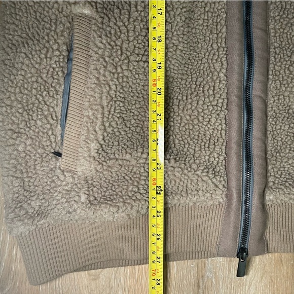 Hammer Made•Sherpa Full Zip Jacket•Size Medium - Picture 9 of 9